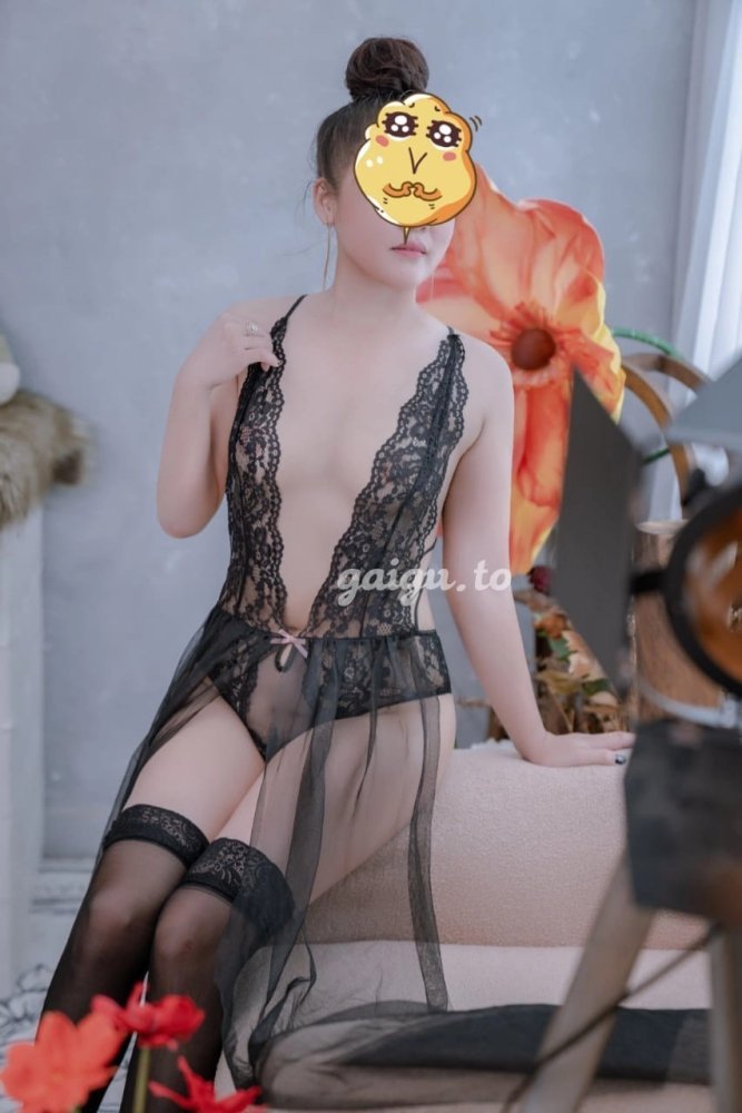 587162.jpg