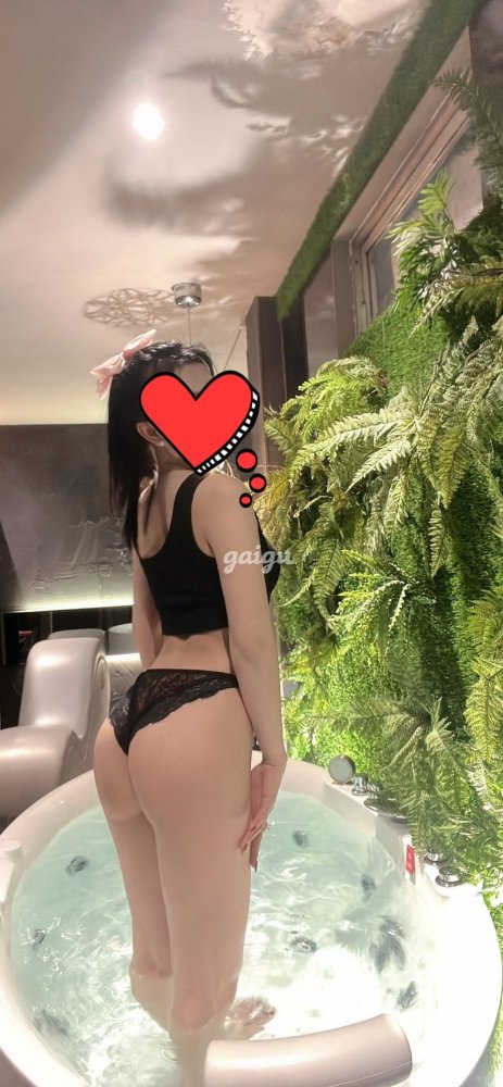Kiều Oanh -dáng gym làm tình tới nóc